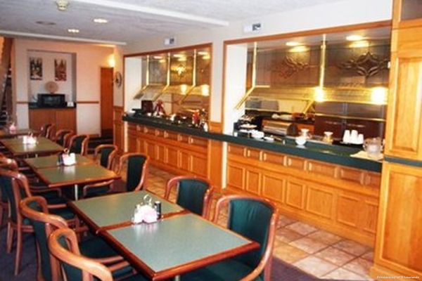 Lees Inn And Suites Evansville